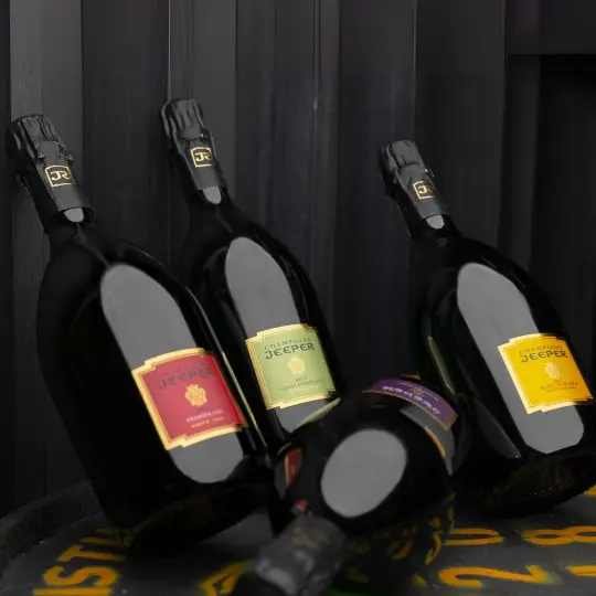 ChampagneJeeper-1