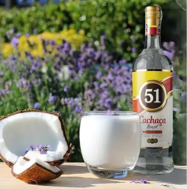 Cocktail con Cachaca 51
