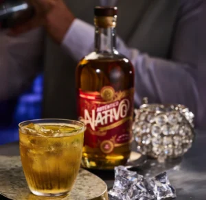Old Fashioned con Rum Autentico Nativo 