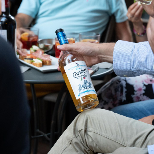 Corsieri-del-Palio-Bianco